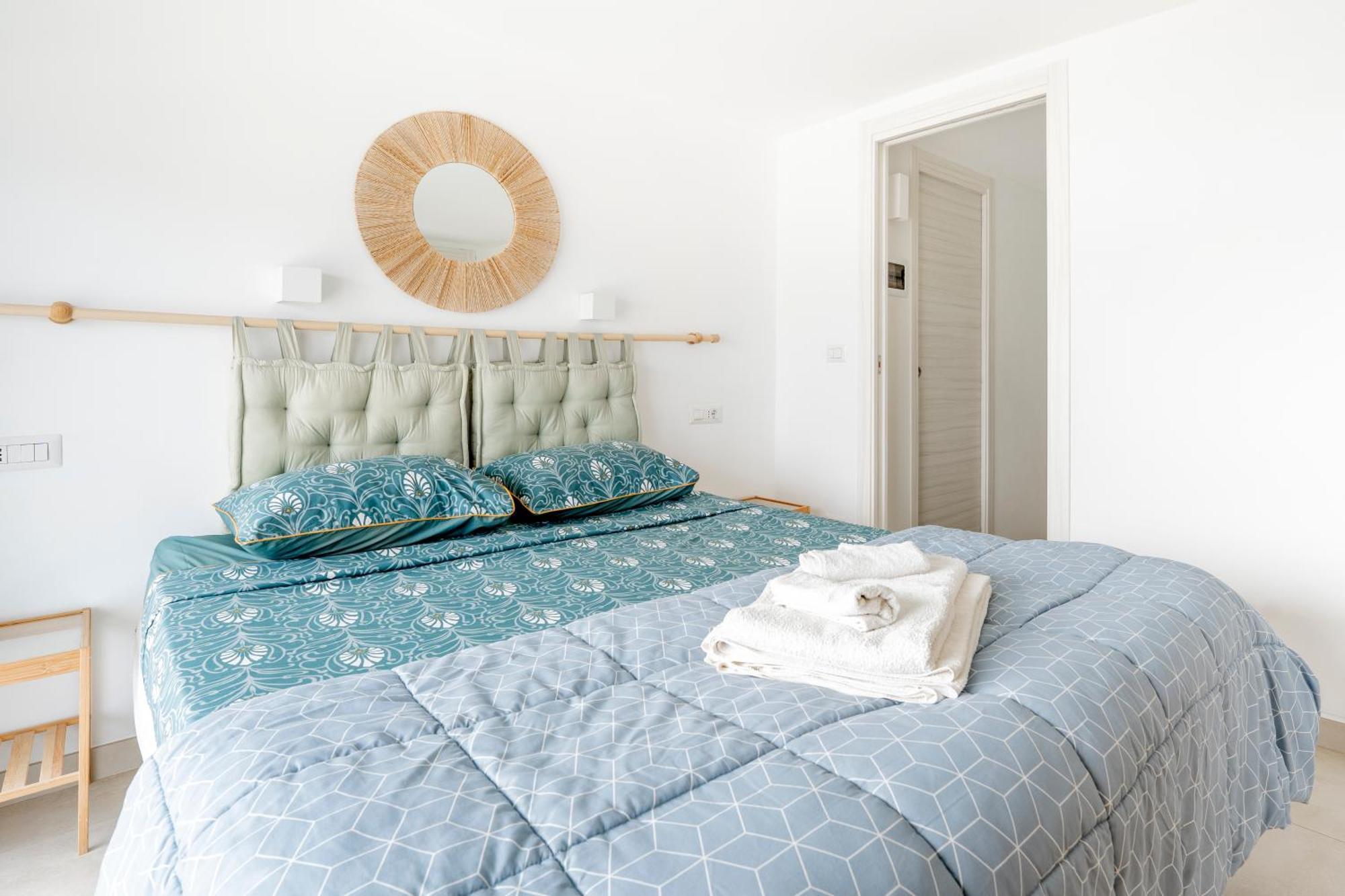 Eos Sea View Apartments シラクーサ エクステリア 写真